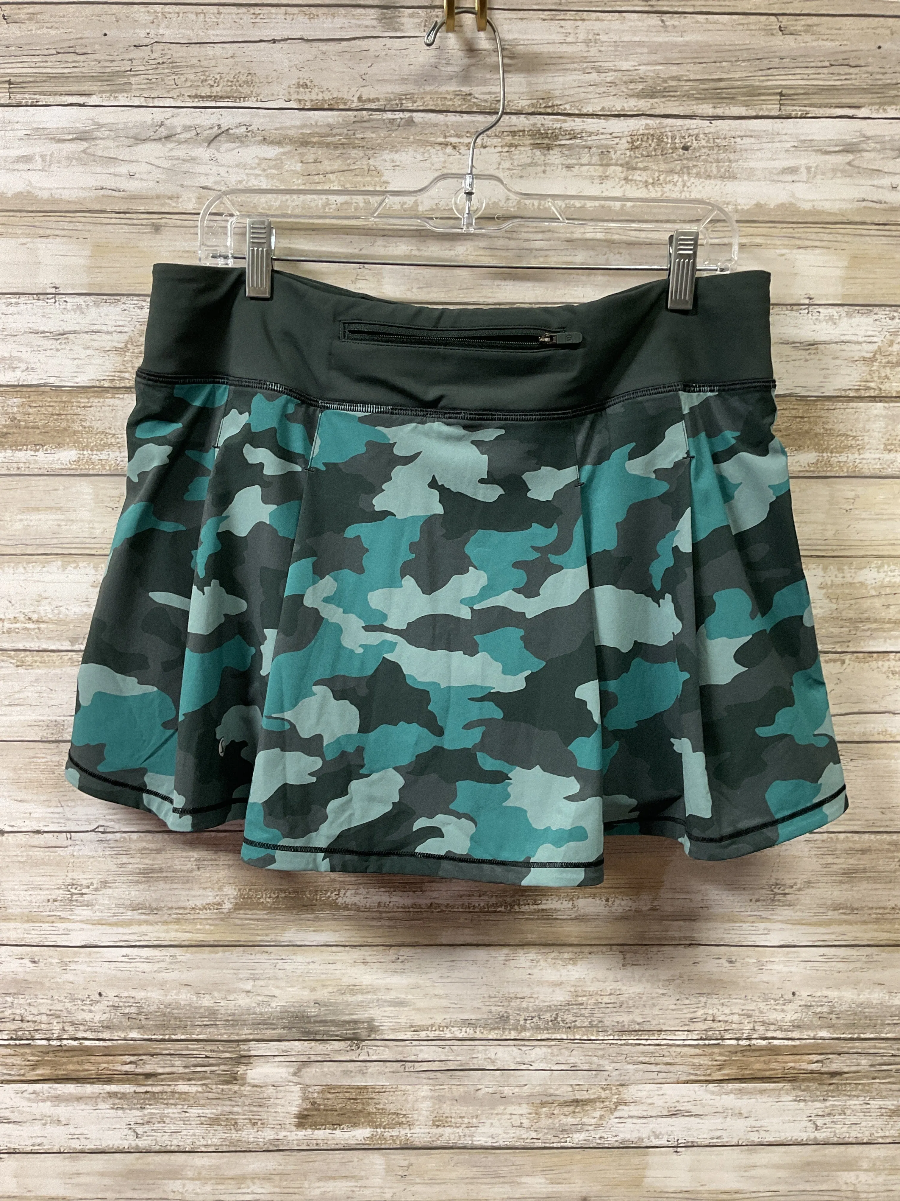 Athletic Skort By Lululemon In Green, Size:10