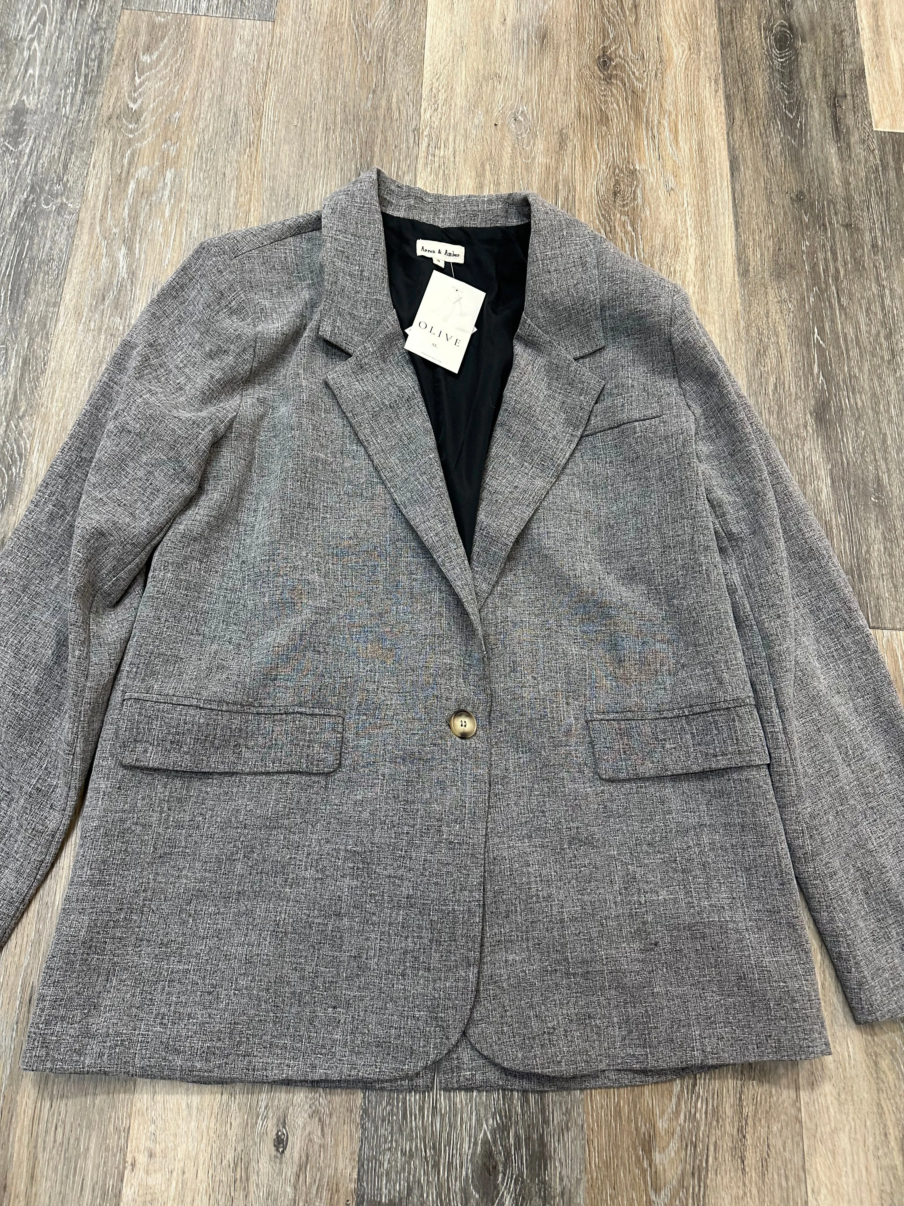 Blazer By Aaron and Amber In Grey, Size: S