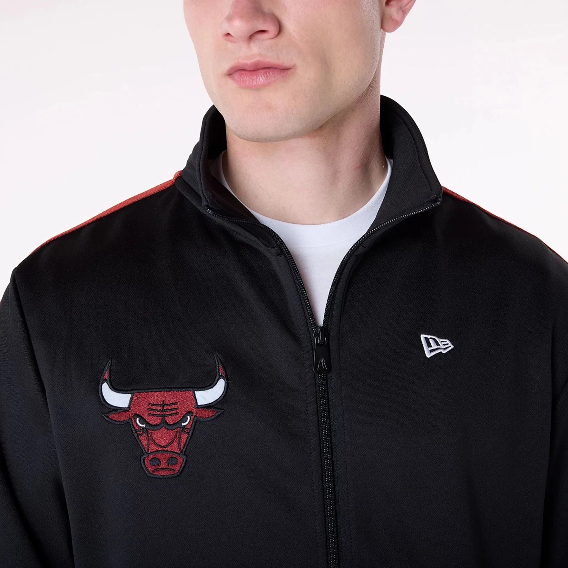 Chicago Bulls NBA Black Track Jacket NEW ERA