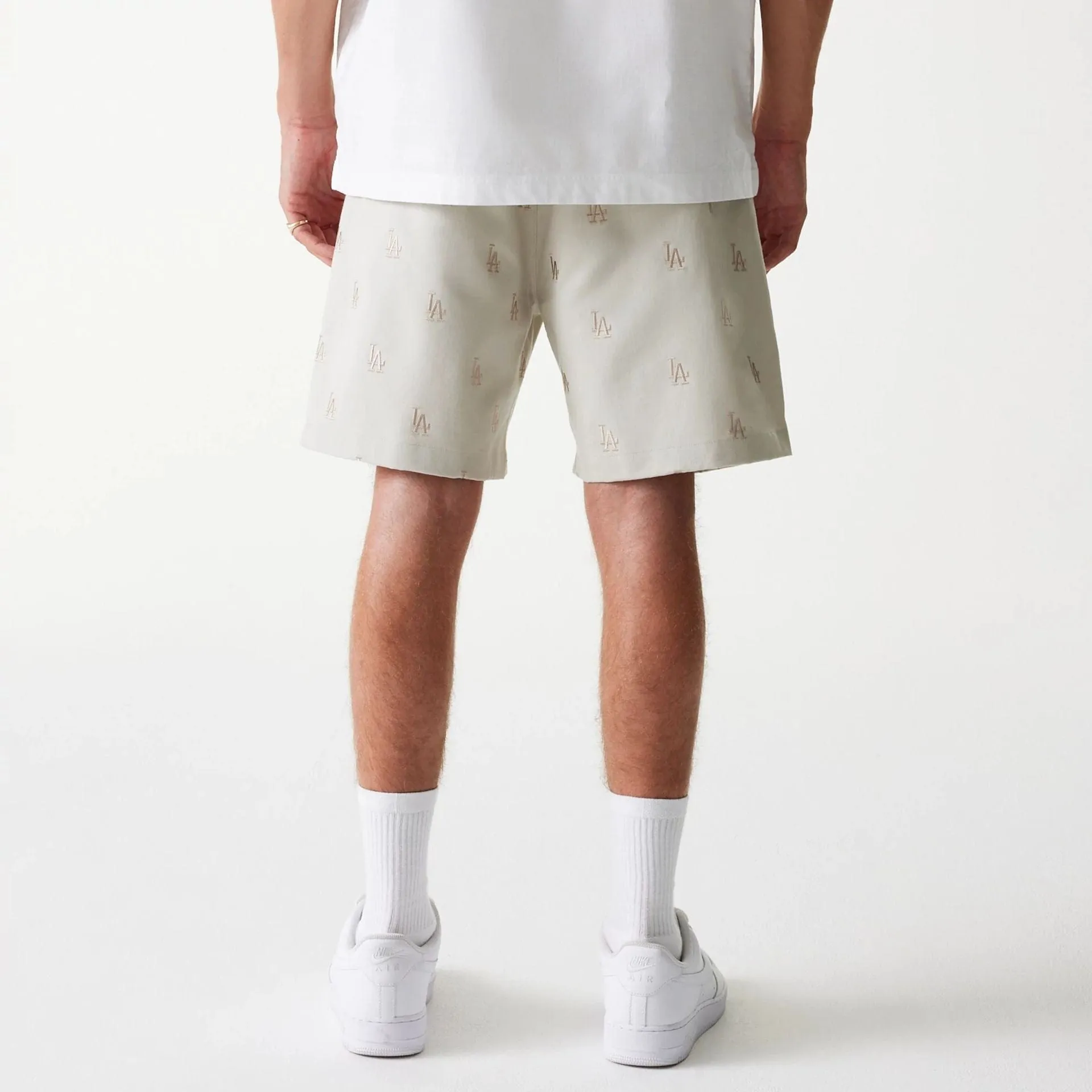 LA Dodgers MLB Monogram Cream Shorts NEW ERA