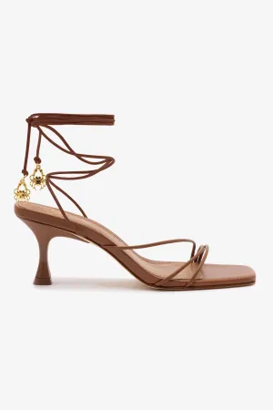Nadia Sandal In Caramel Leather