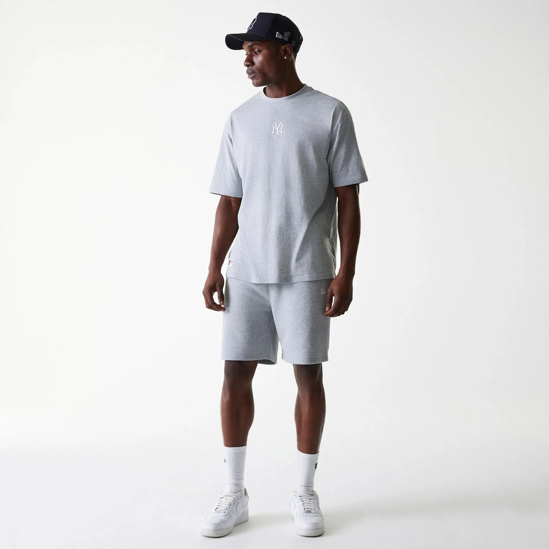 New York Yankees MLB League Essential French Terry Grey Shorts NEW ERA